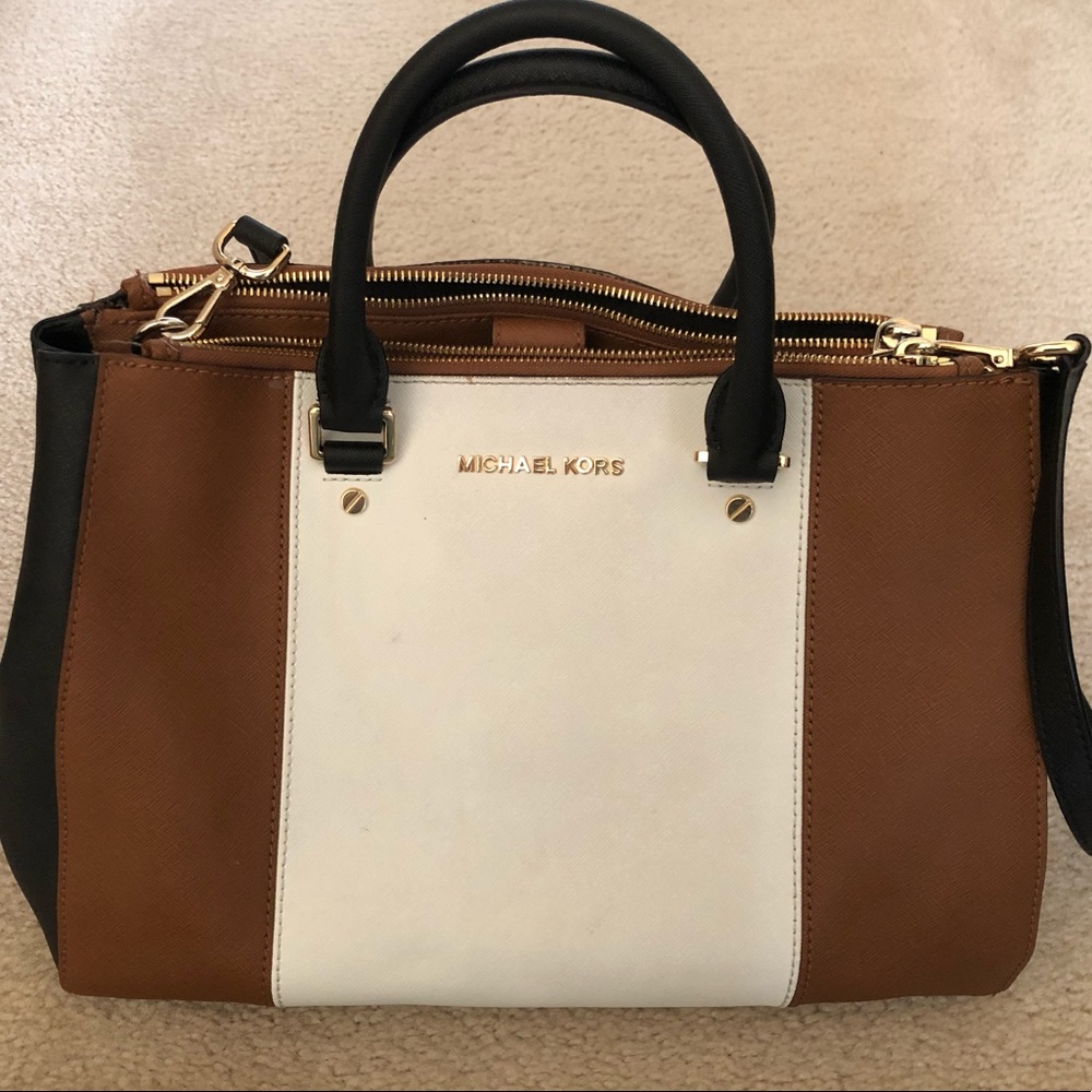 Michael Kors leather bag